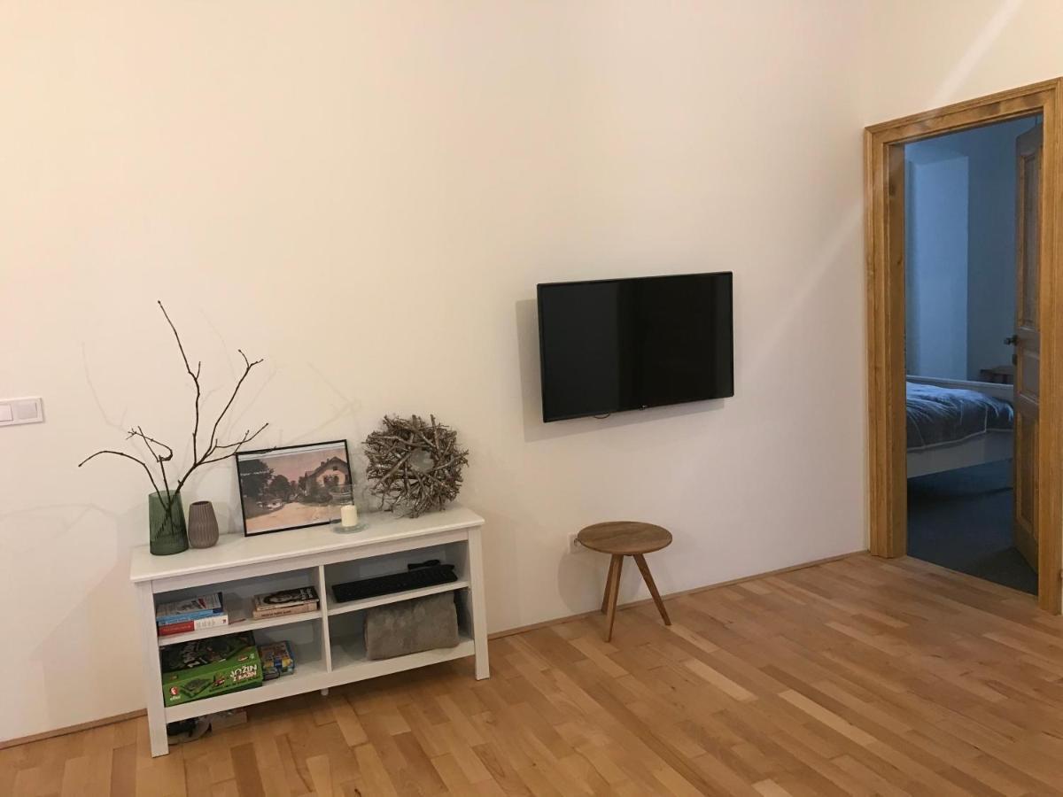 Stara Skola Hedec Aparthotel Králíky Exterior foto