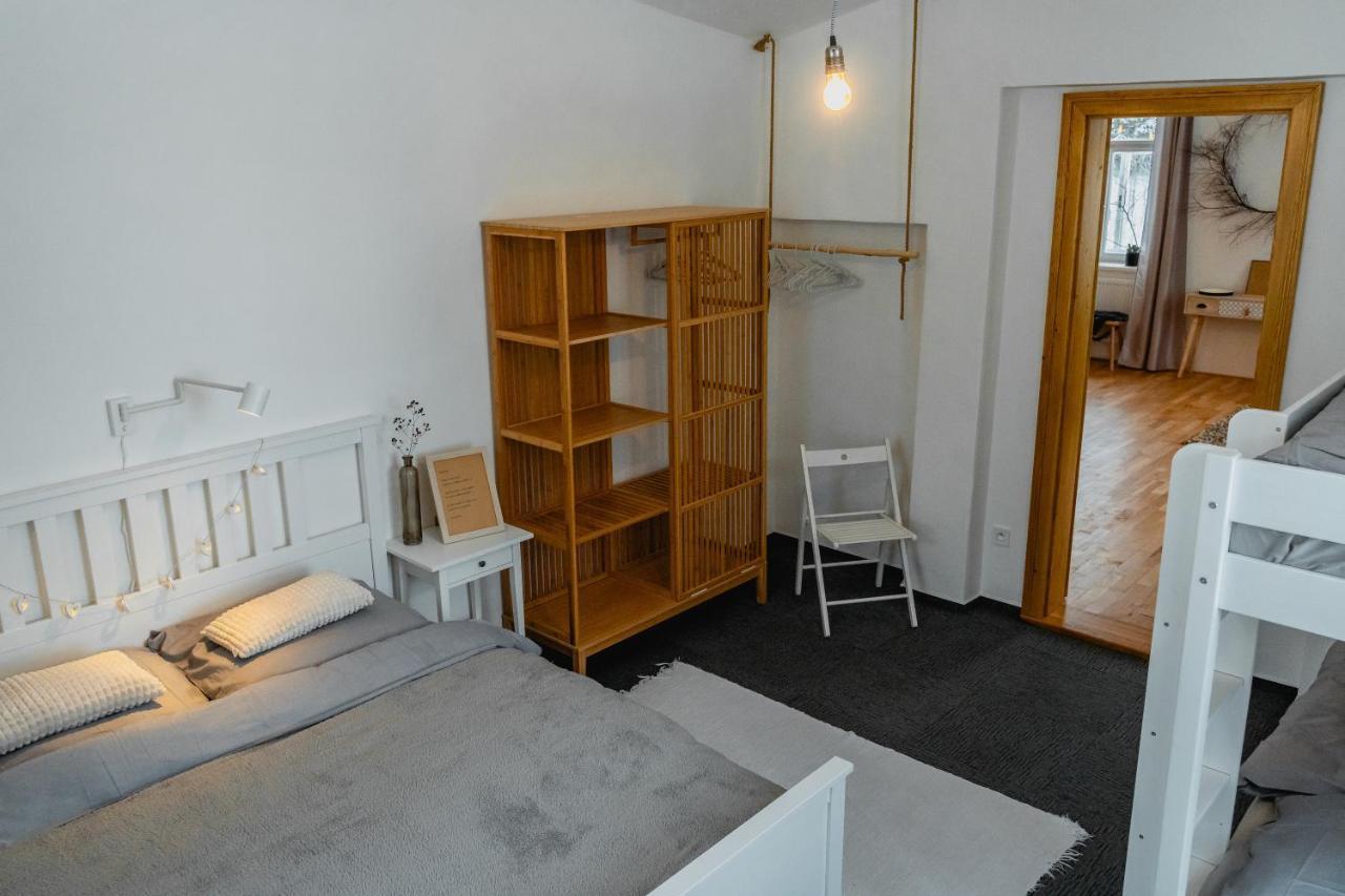 Stara Skola Hedec Aparthotel Králíky Exterior foto